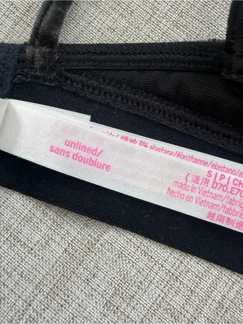 PINK Victoria’s Secret Black Velvet Triangle Bralette Small y2k whimsigoth - Picture 7 of 8